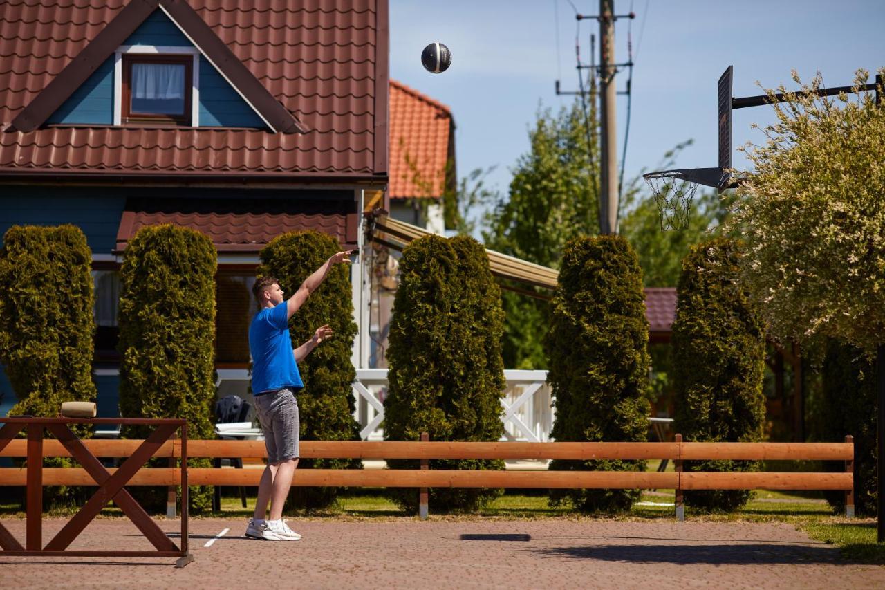 Hotel Morska Mila Gąski Exterior foto